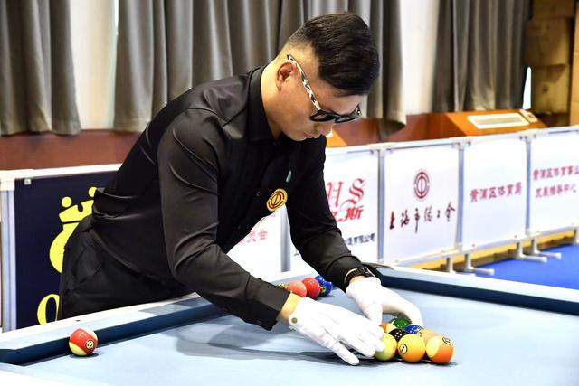 在最近的传 在最近的传